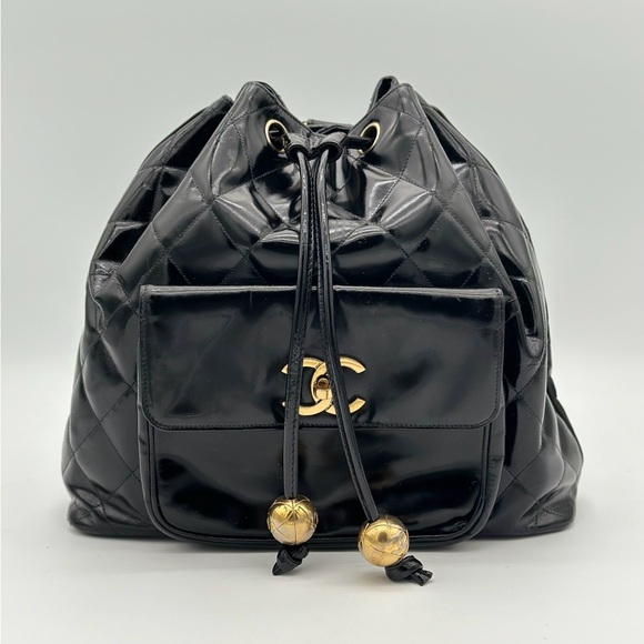CHANEL VINTAGE PATENT LEATHER BACKPACK 24K GHW - Picture 1 of 16